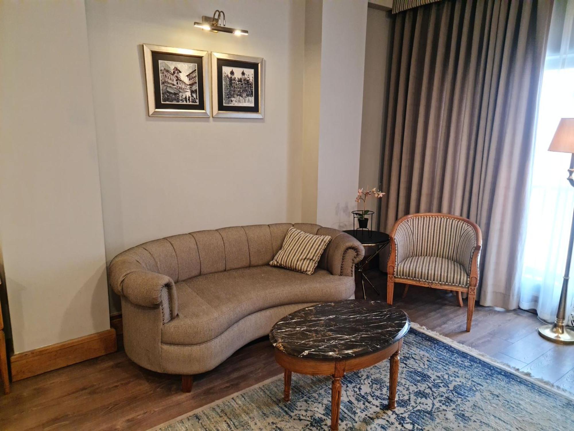Hotel Crown Plaza Исламабад Экстерьер фото