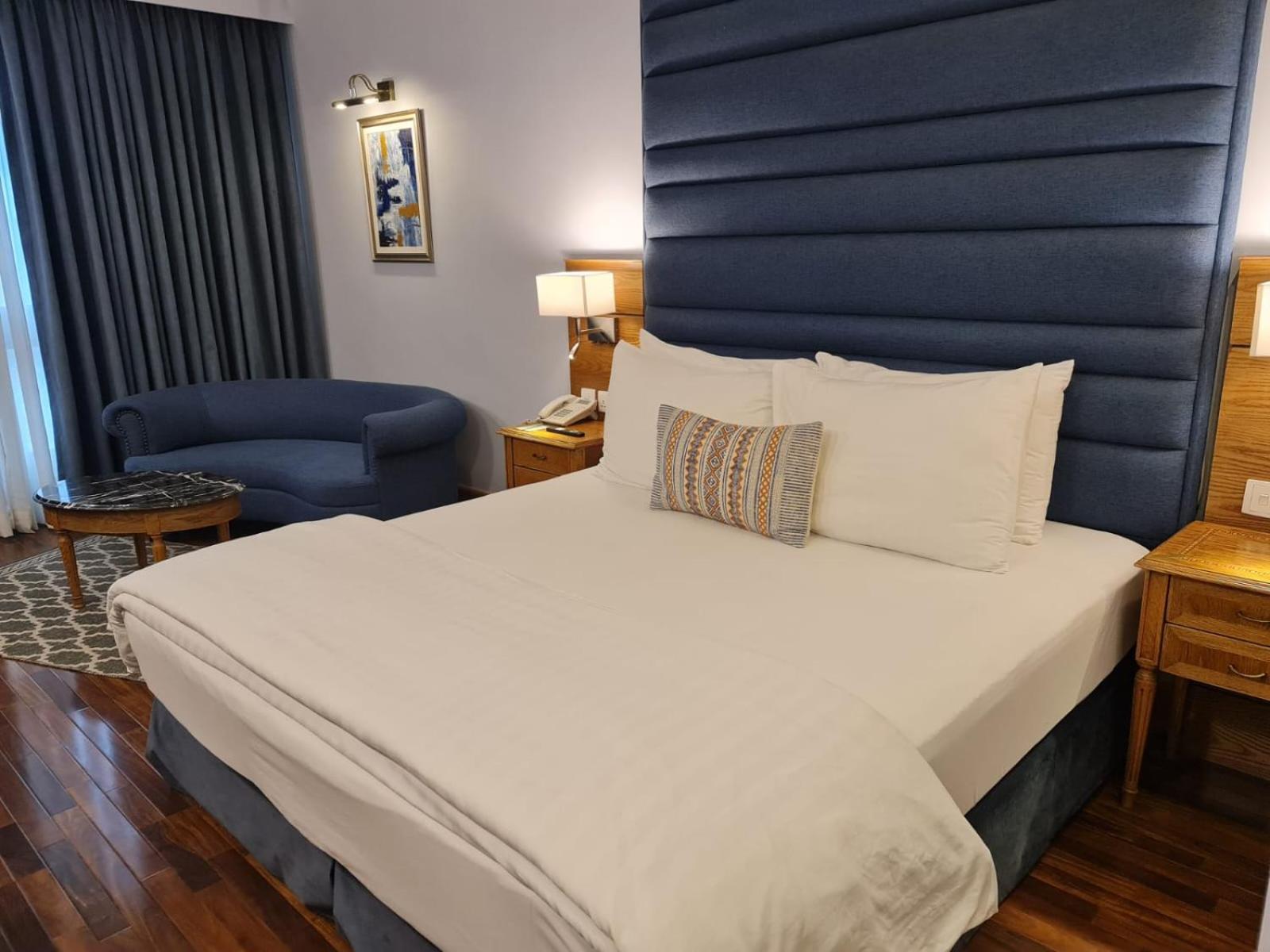 Hotel Crown Plaza Исламабад Экстерьер фото